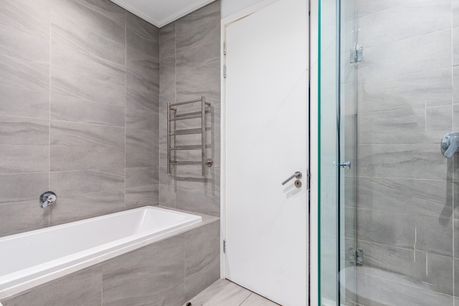 2 Bedroom Property for Sale in Cape Town City Centre Western Cape